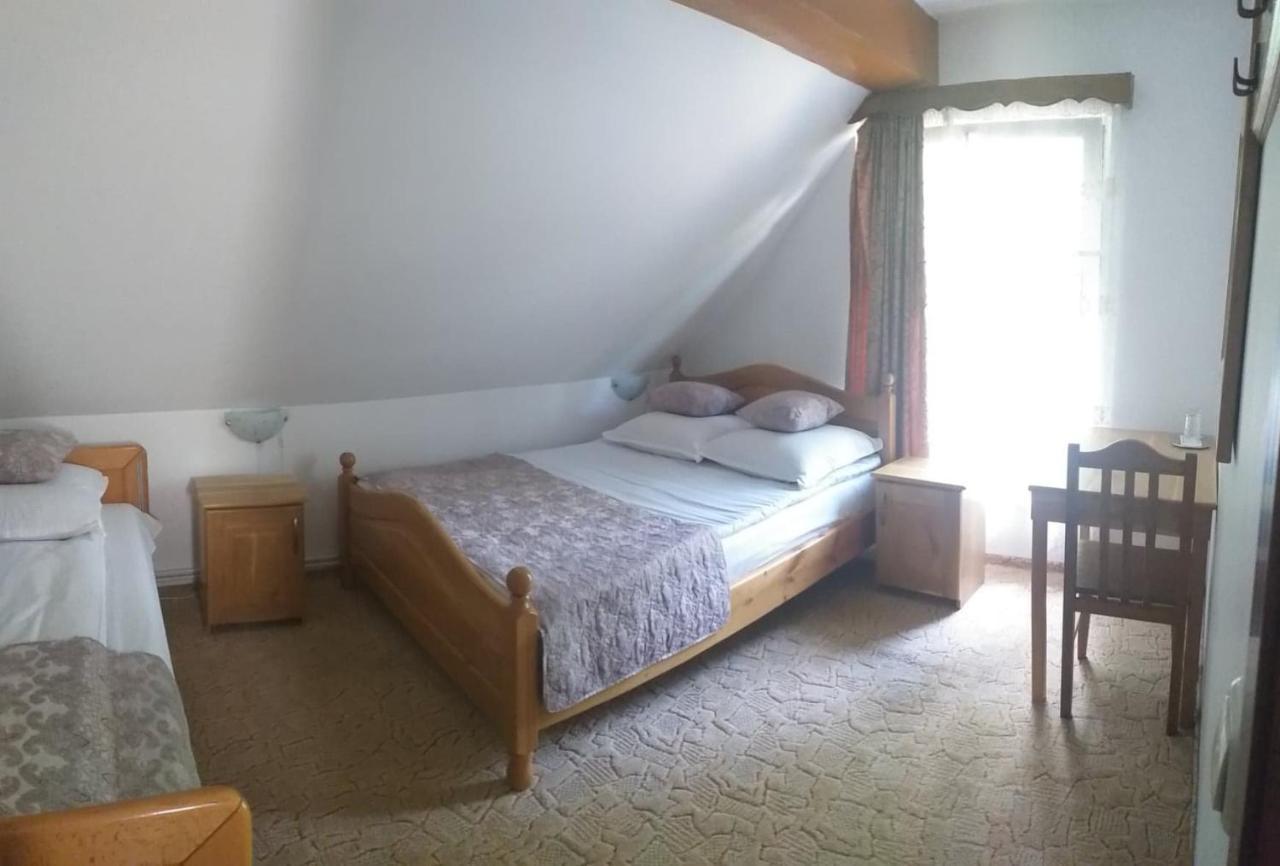 Soaptele Padurii & Casuta Din Padure Sucevita Exterior foto